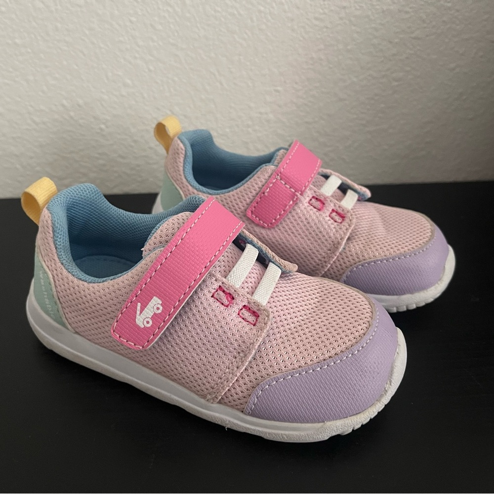 See Kai Run Kids Stryker FlexiRun Sneakers Shoes Toddler Size 8 WASHABLE